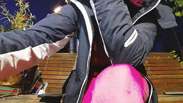 PublicMellyBigLabia on StripChat