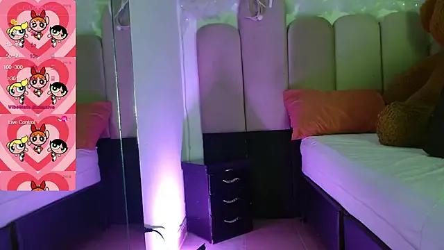 puca_ebony on StripChat