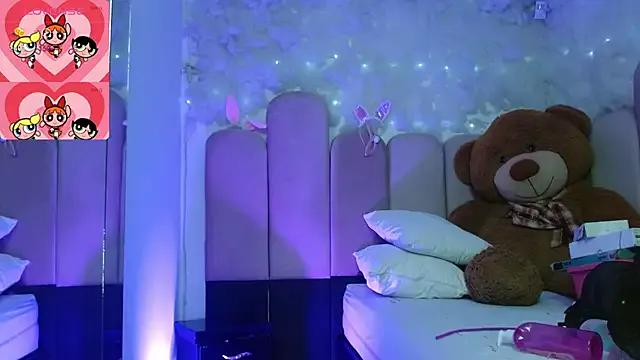 puca_ebony on StripChat