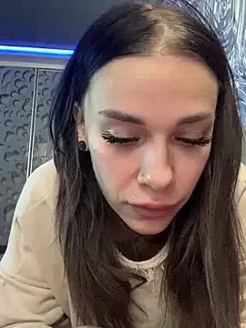 Freechat Queen_of_pain on StripChat