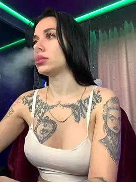 Freechat Queen_of_pain on StripChat