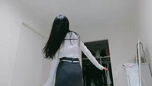 ramuchan_desu on StripChat