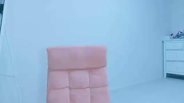 ramuchan_desu on StripChat