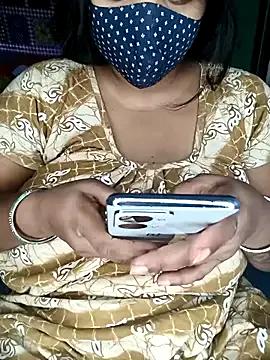 Realangel_9 on StripChat