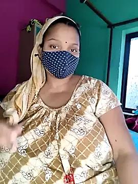 Realangel_9 on StripChat