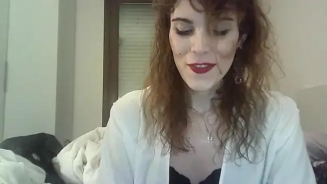 Regina_5 on StripChat