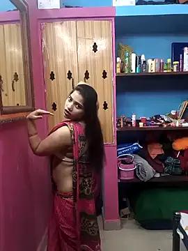 Rinki156 on StripChat