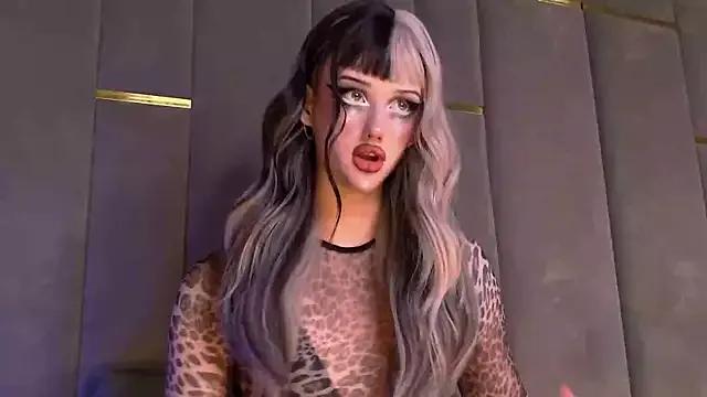 Freechat RoxyKyper on StripChat