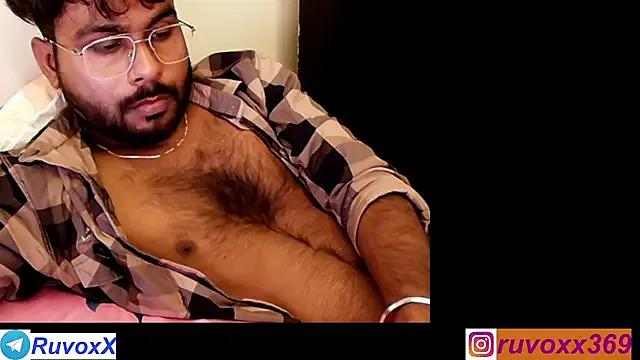 RuvoxXneXo on StripChat