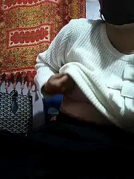 sanu_07 on StripChat