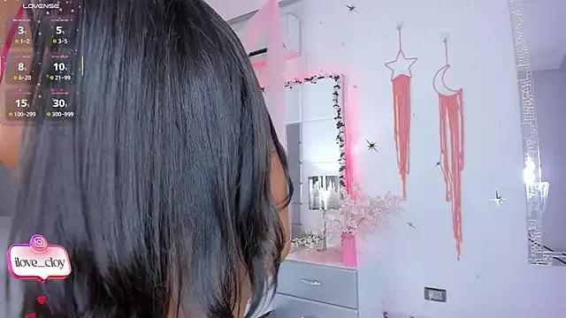 saridethot — Undress me