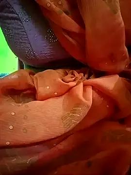 Freechat Shiya_janu on StripChat