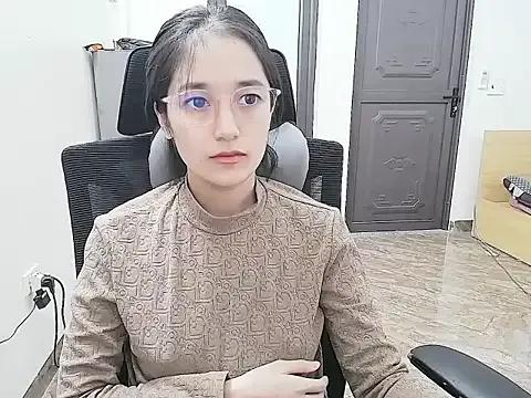 Shulee21 on StripChat