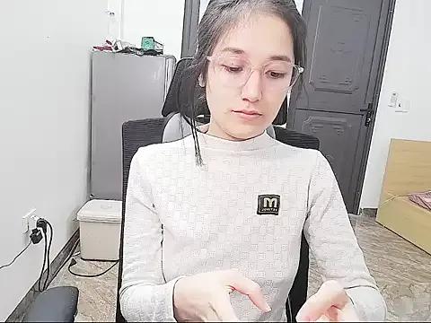 Shulee21 on StripChat