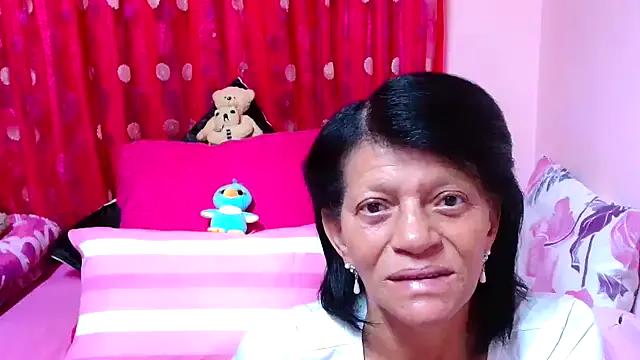 SLUTTYROXY on StripChat