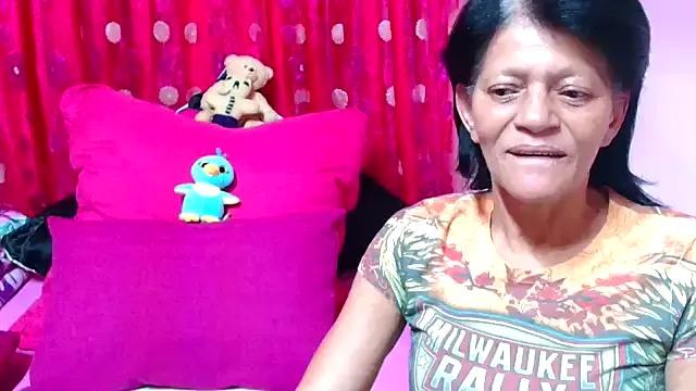 SLUTTYROXY on StripChat