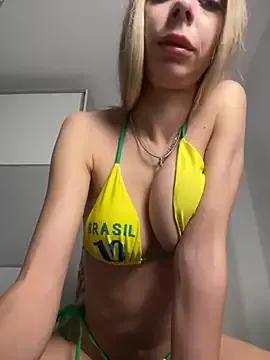 snow_flakee on StripChat