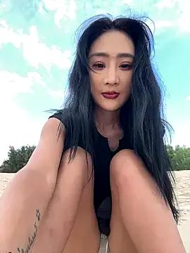 so-linger on StripChat