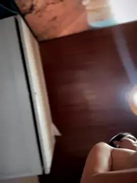 Sofia_Collins- on StripChat