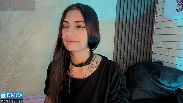 Freechat SolBeaumont1 on StripChat