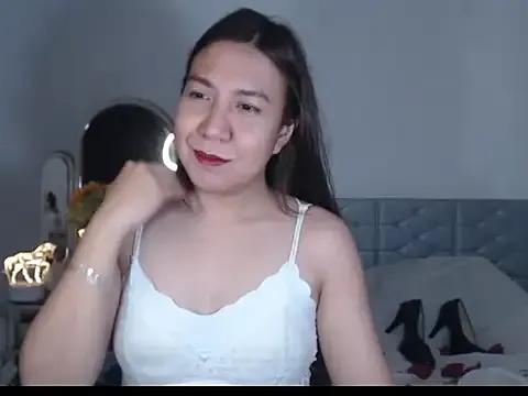 stellahugeX on StripChat