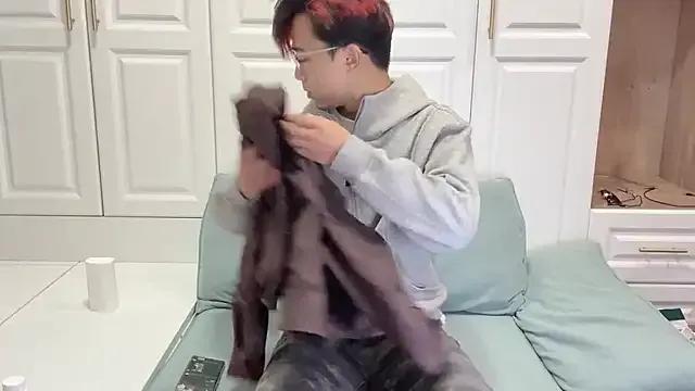 STxuguanhan on StripChat