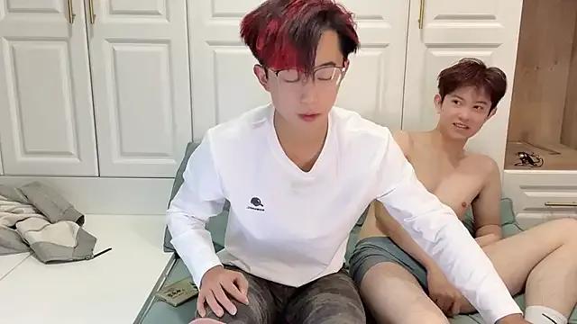 STxuguanhan on StripChat