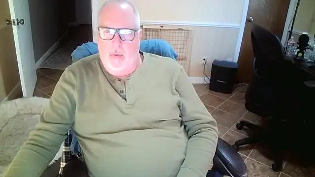 superbearboss on StripChat