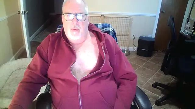 superbearboss on StripChat