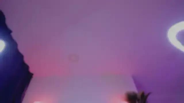 Taylor__foxxx on StripChat