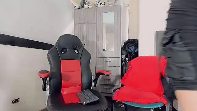 thiara_veky on StripChat