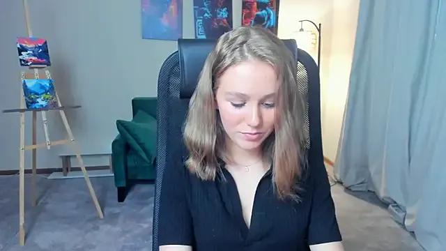 Private TienKnous on StripChat