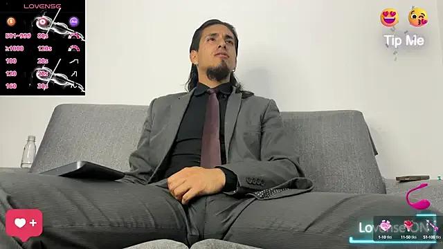 Freechat Tom_blunt96 on StripChat