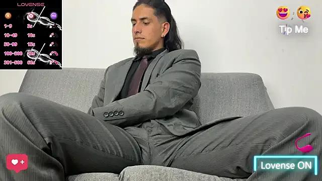 Freechat Tom_blunt96 on StripChat