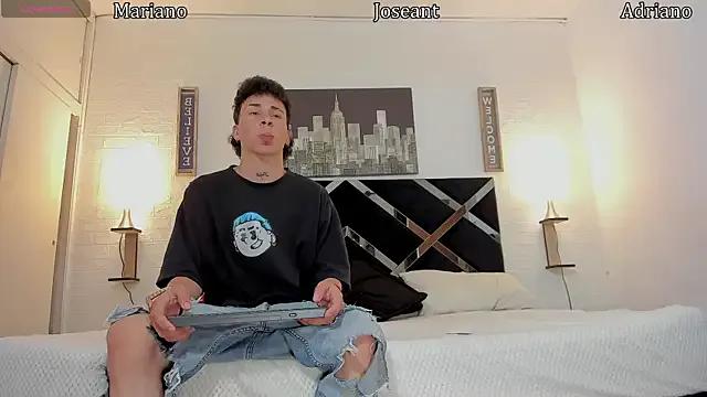 toyboys1 on StripChat