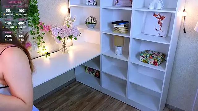 TraciMyntti on StripChat