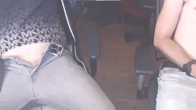 Freechat weknowourworth6999 on StripChat