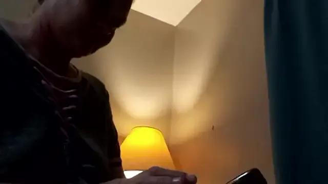 wetnwildforyou on StripChat