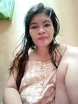 Wetpussysquirtt on StripChat