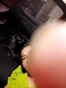 Wetpussysquirtt on StripChat