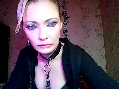 Freechat WildMissNiks on StripChat