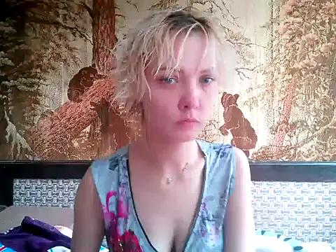 Freechat WildMissNiks on StripChat