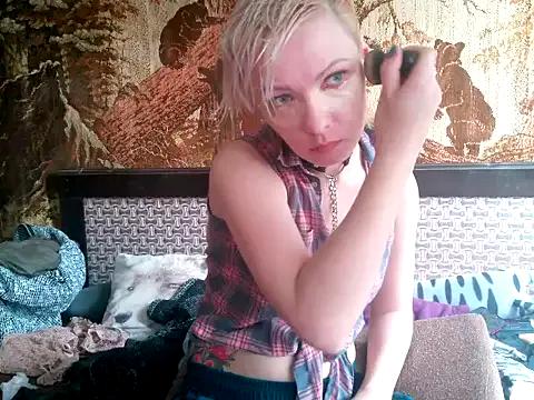 Freechat WildMissNiks on StripChat