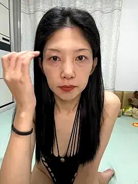 xiaoxianerw on StripChat