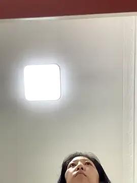 xiaoxianerw on StripChat