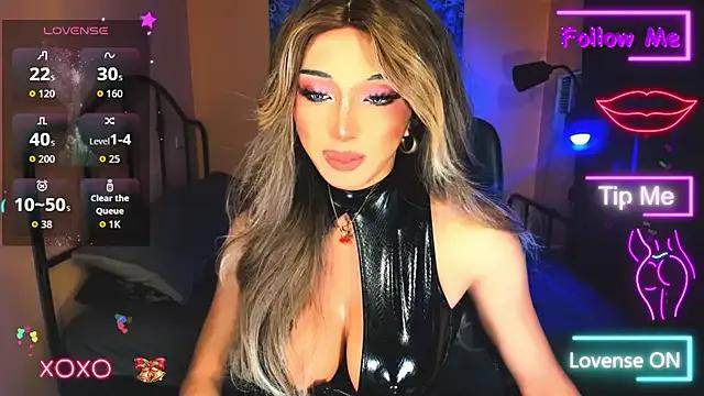 xUrGoddess_Bellax on StripChat