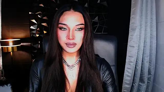 xUrGoddess_Bellax on StripChat