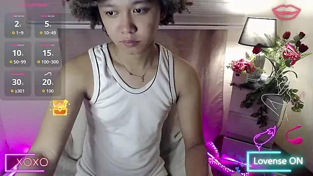 Freechat yourfavdollyxxx on StripChat