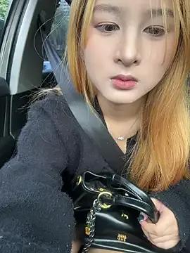 Freechat yuki_june on StripChat