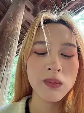 Freechat yuki_june on StripChat